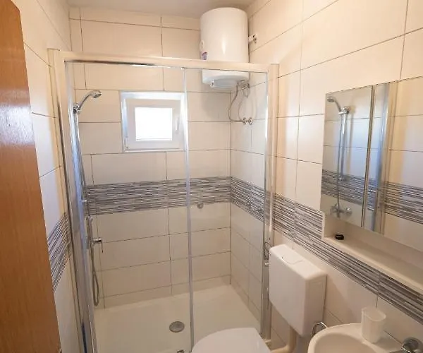 M&s شقة فوديس