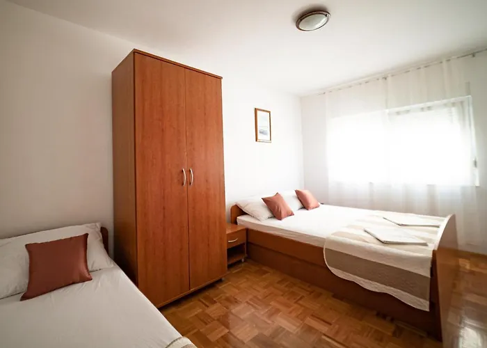 M&s شقة فوديس