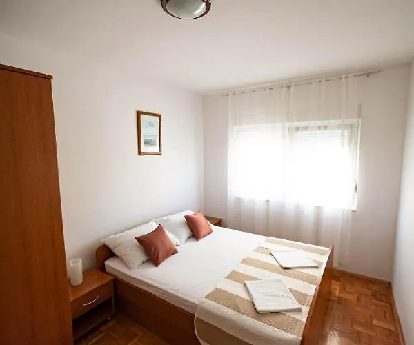 M&s Апартаменты *